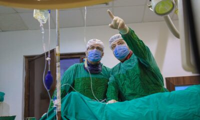 Američki doktor preživeo napad u Gazi, planira povratak: 'Neko mora to da uradi' – doktor u ratnoj zoni