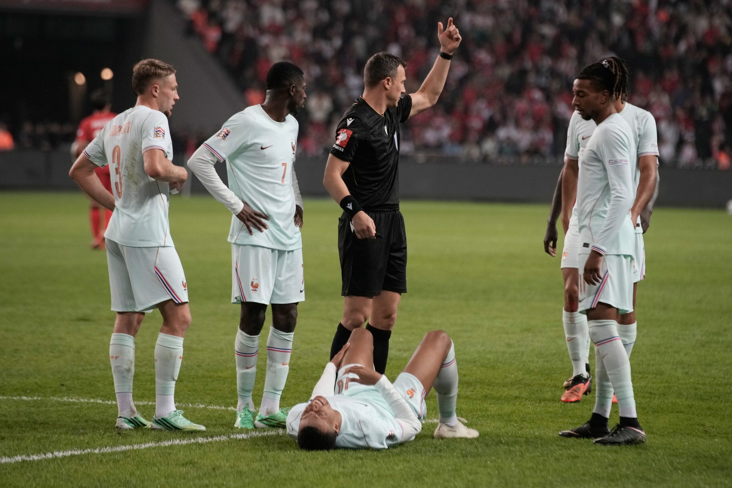 Francuska pobedila Tursku 1:0: Mbape pogodio na Zidanovom debiju, ali izašao zbog povrede – Kilian Mbape Francuska Turska