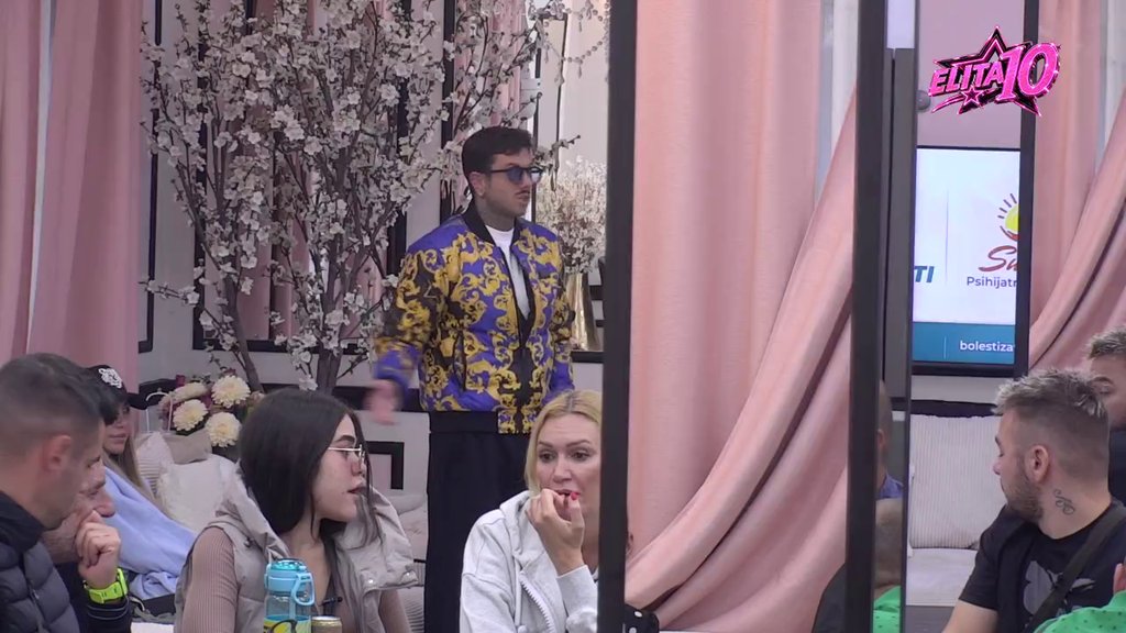 POGLEDA KOJI SU SVE OTKRILI: Đole razotkrio šta se desilo između Aneli i Cara tokom žurke (VIDEO) – pogledi između Aneli i Cara