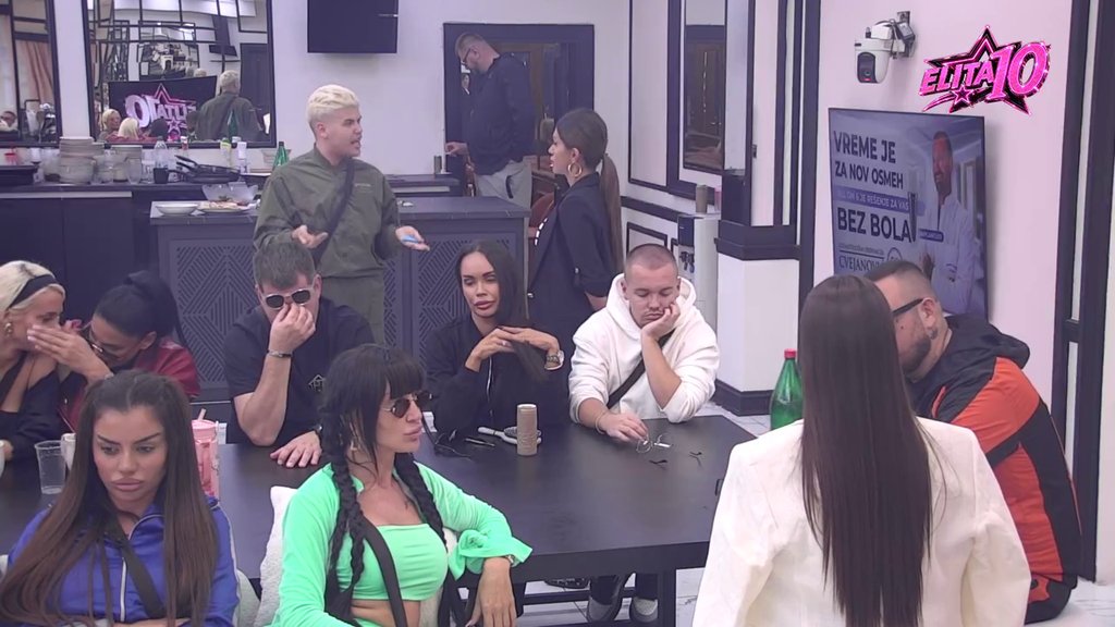 ŽESTOKI SUKOB UROŠA I ANĐELE U ELITI: Gledanje snimaka izazvalo burne reakcije među učesnicima (VIDEO)
