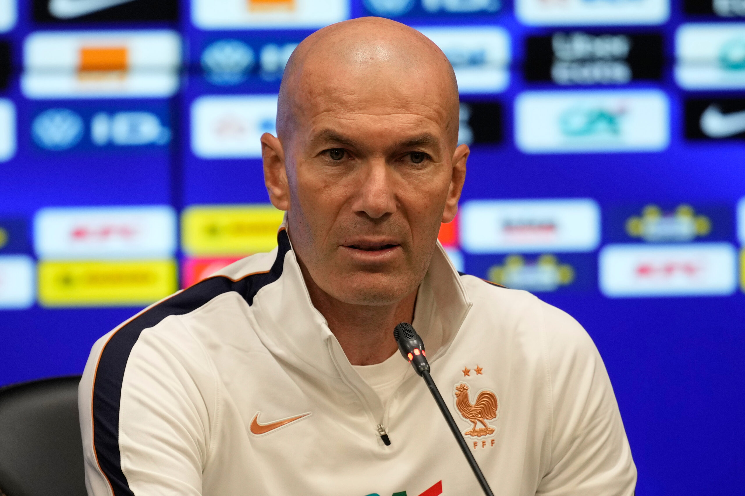 Zinedin Zidan konačno preuzeo Francusku: Pet godina čekanja ispunilo mu dečački san – Zinedin Zidan Francuska selektor