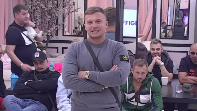 NAPETA ATMOSFERA U PITANJIMA NOVINARA: Stefan Karić i Filip Car otkrili razloge zbog kojih je došlo do raskola u prijateljstvu (VIDEO) – napad u rijalitiju