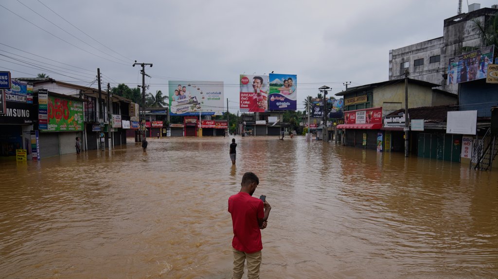 Poplave u Bangkoku: Svi distrikti pod vodom nakon 48 sati neprekidne kiše