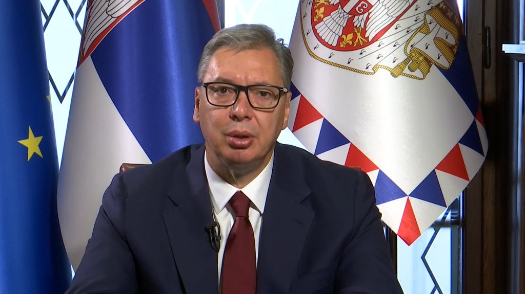 Aleksandar Vučić najavio ostavku na mesto predsednika Srbije – ostavka Aleksandra Vučića
