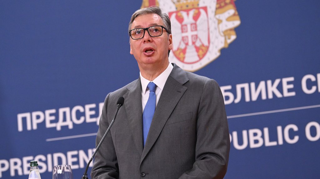 Predsednik Vučić istakao ponos na rezultate i najavio aboliciju učesnicima dešavanja
