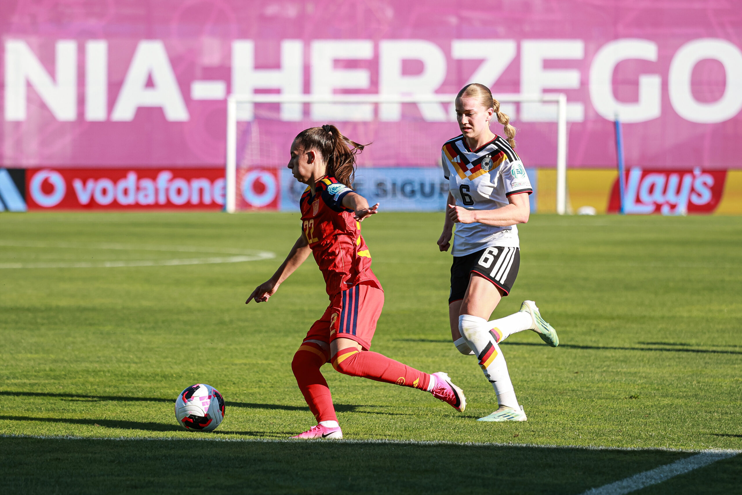 Španija osvojila zlato na Svetskom prvenstvu U20: Rosalía Domínguez, Pau Comendador i Laia López briljirale