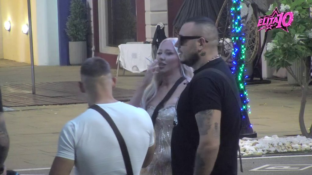 CAR ODMAH POKAZAO ZAINTERESOVANOST: Prvi susret sa Glorijom Jelovac otkrio nove dinamike u Beloj kući (VIDEO) – prvi susret Filipa Cara i Glorije Jelovac