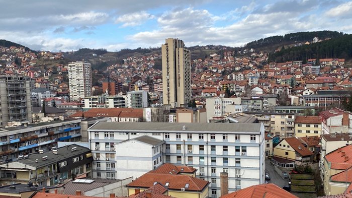 Deka i njegov pas iz Užica: Snimak koji podseća na snagu pravog prijateljstva – snimak iz Užica