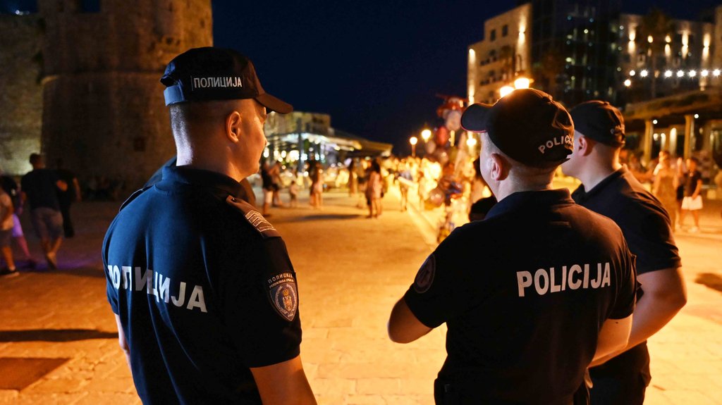 Vožnja bez dozvole u Budvi: Srpski mladić kažnjen sa 1.300 evra