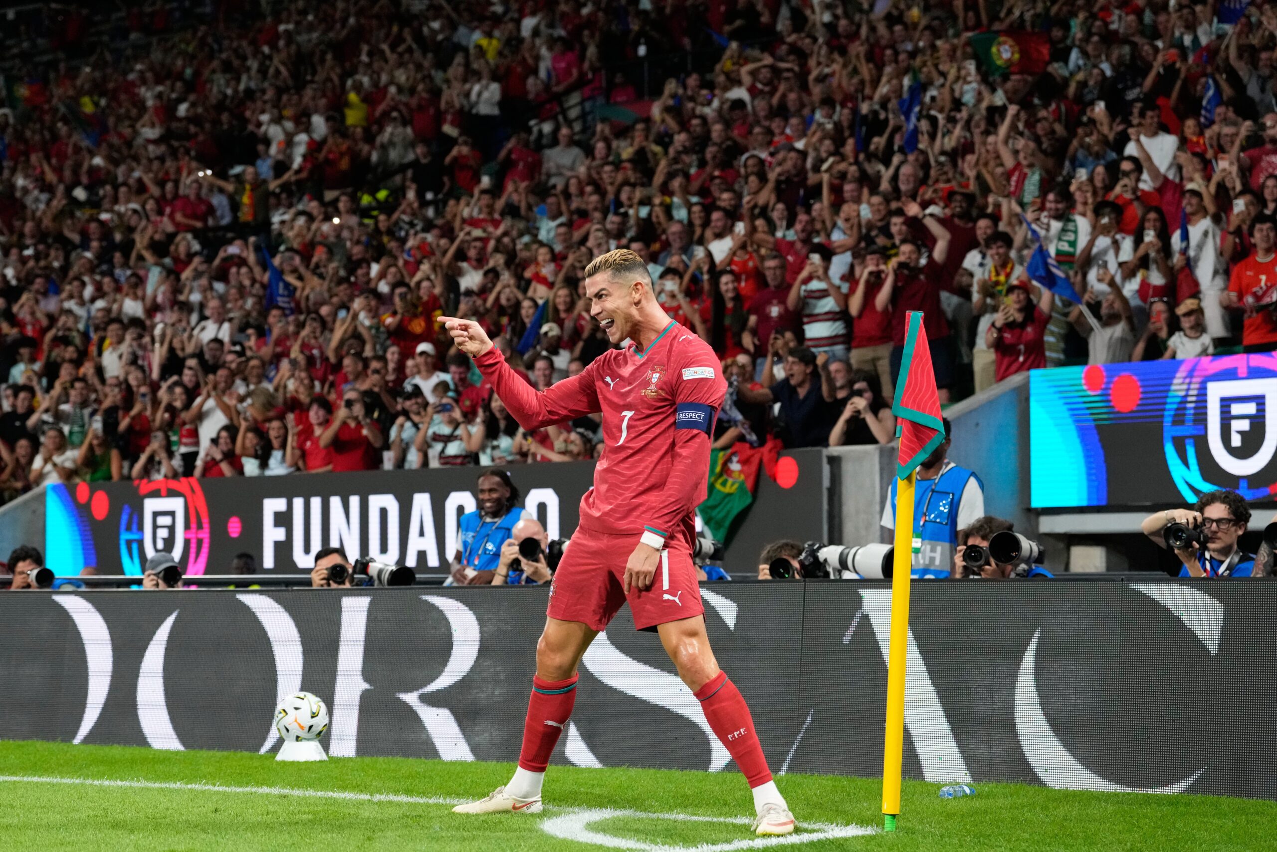 Kristijano Ronaldo privukao pažnju: Njegov privatni avion postao najpraćeniji let na svetu – Kristijano Ronaldo privatni avion
