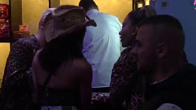 NEPRESTANA PITANJA I NAPETOST U RIJALITIJU: Đukić uporno želi odgovor o Caru, Aneli pozvala Lauru na suočavanje (VIDEO)