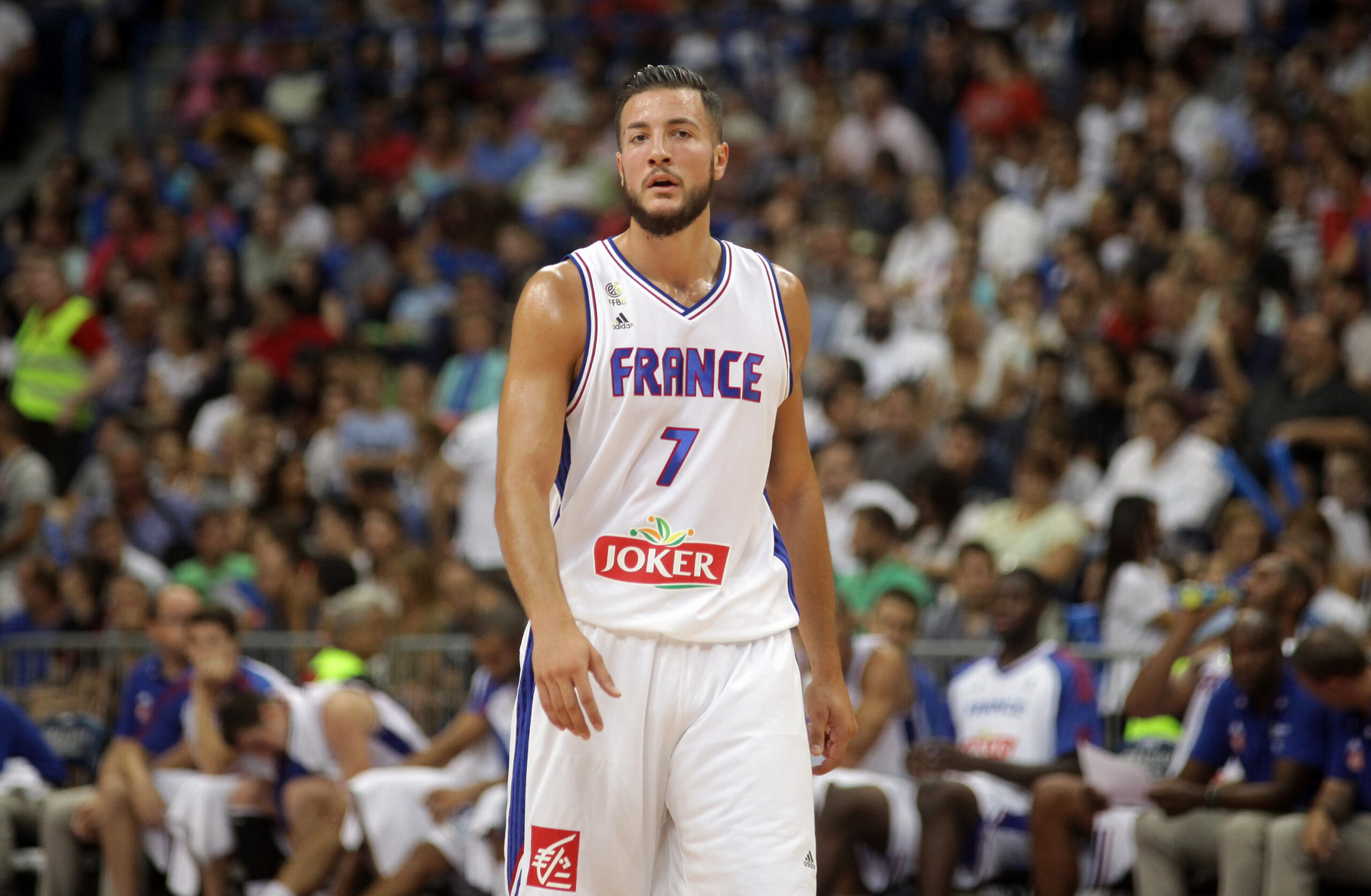 Asvel kažnjen zabranom transfera zbog duga prema Žofriju Lovernju