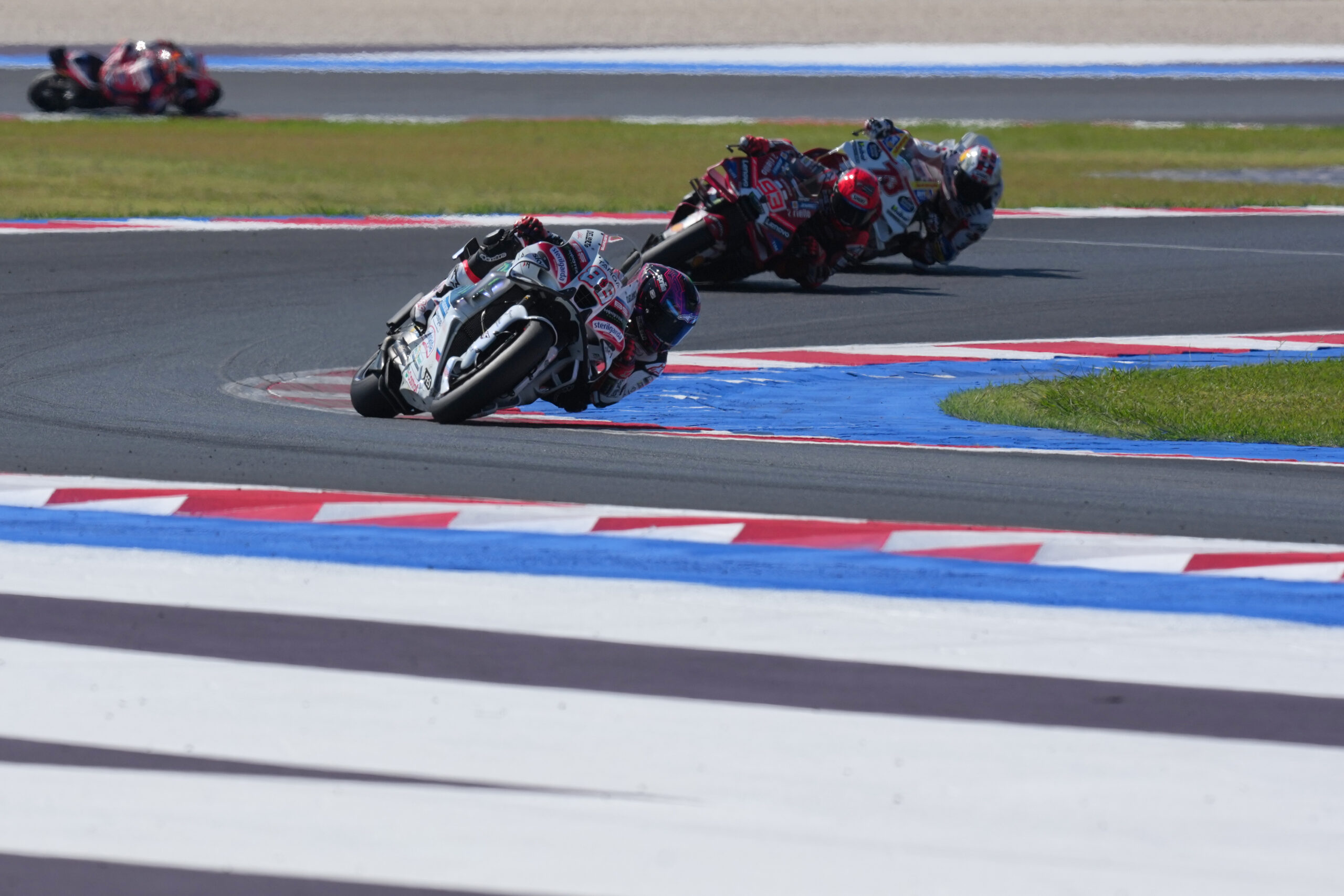 Jorge Martín odustaje od operacije ruke: 'Ostaje da se nadamo najboljem' – Jorge Martín MotoGP Japan