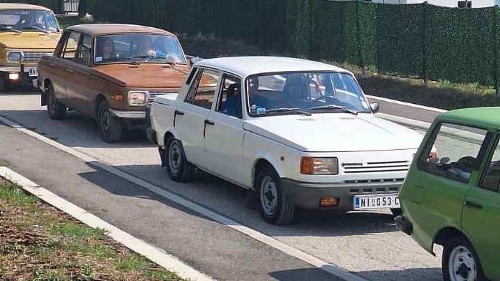 Lajkovac u znaku Wartburga: 24 automobila iz šest zemalja na prvom skupu – Wartburg skup u Lajkovcu