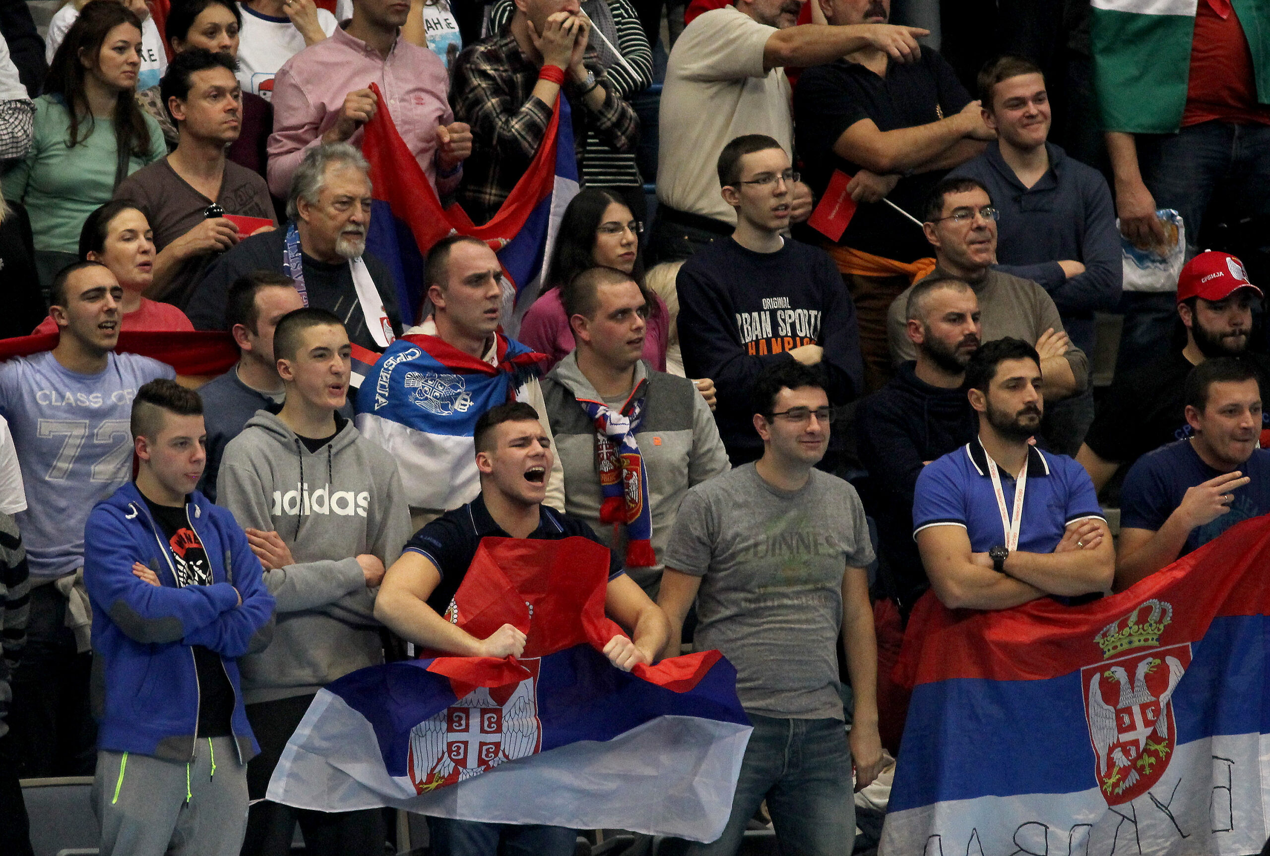 Navijači Srbije prkosili zabrani: Podrška Orlovima stiže i u Minhen – navijači Srbije Minhen