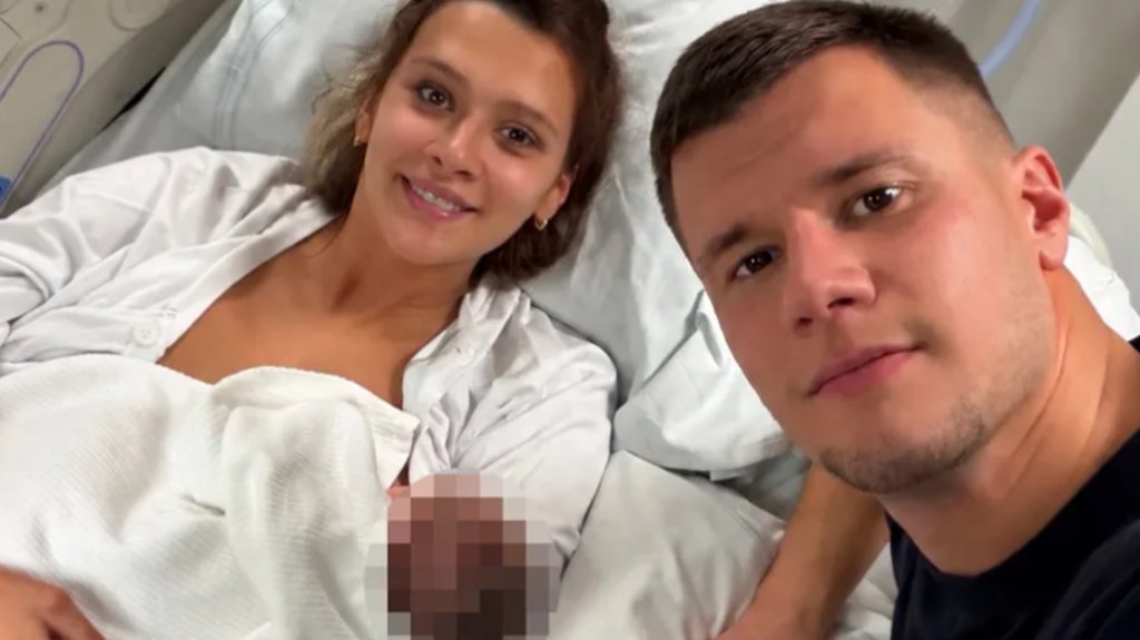 PRIČA KOJA JE ODUŠEVILA PRATIOCE: Lena Čolak otkrila detalje sa porođaja i zahvalila mužu na podršci (FOTO) – porodjaj Lene Čolak