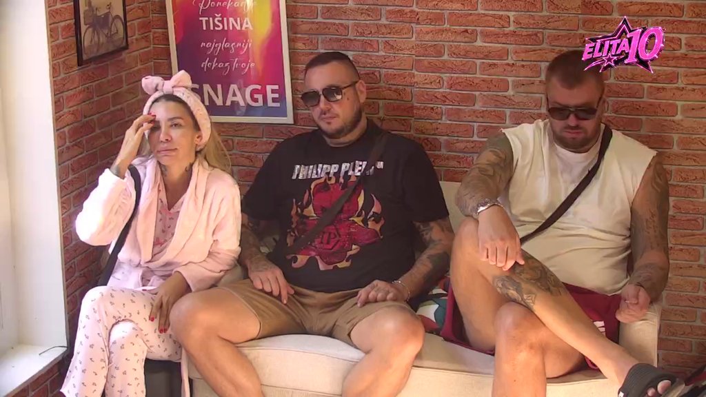 NAPETA ATMOSFERA U RIJALITIJU: Filip Car uputio uvrede Asminu Durdžiću tokom radio emisije (VIDEO) – napad u rijalitiju