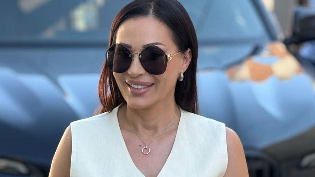 PODRŠKA SA ESTRADNE SCENE ZA BILJU VEŠOVIĆ: Ceca Ražnatović apelovala na pomoć, pevačica iz Šapca se leči u Turskoj (FOTO) – lečenje Bilje Vešović