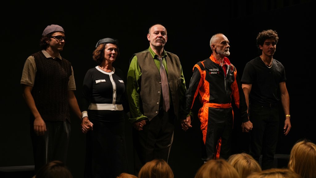 Teatar humanosti Fondacije Mozzart: Oktobarski repertoar donosi humanitarne predstave i velika imena
