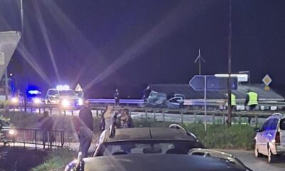 Teška nesreća između Banovaca i Batajnice: Auto-put blokiran, ima stradalih – saobraćajna nesreća između Banovaca i Batajnice