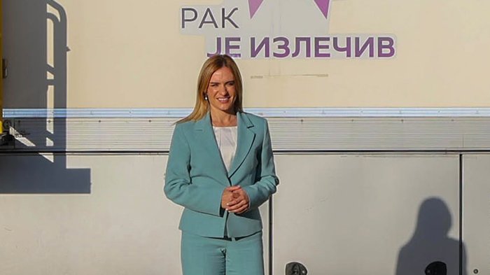 Zdravlje žena: Ministarka Stamenkovski obavila pregled u mobilnom mamografu i pozvala na prevenciju – mobilni mamograf u Kragujevcu