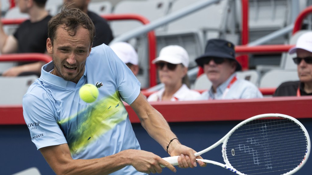 Danil Medvedev pobedio Jan-Lenarda Štrufa 6:4, 6:3 i izborio četvrtfinale u Pekingu – Medvedev rutinski do četvrtfinala
