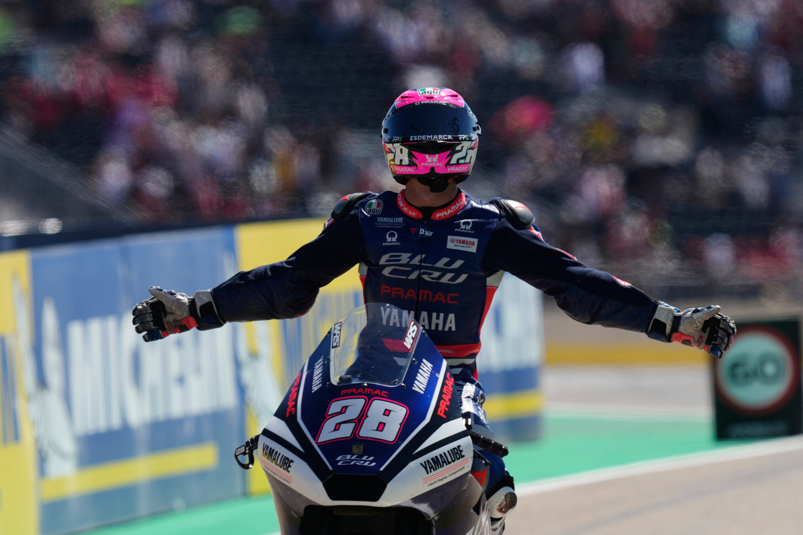 Izan Guevara osvojio pol poziciju u Moto2 na Velikoj nagradi Japana i pojačao pritisak na Manua Gonzáleza – Izan Guevara Moto2 Japan