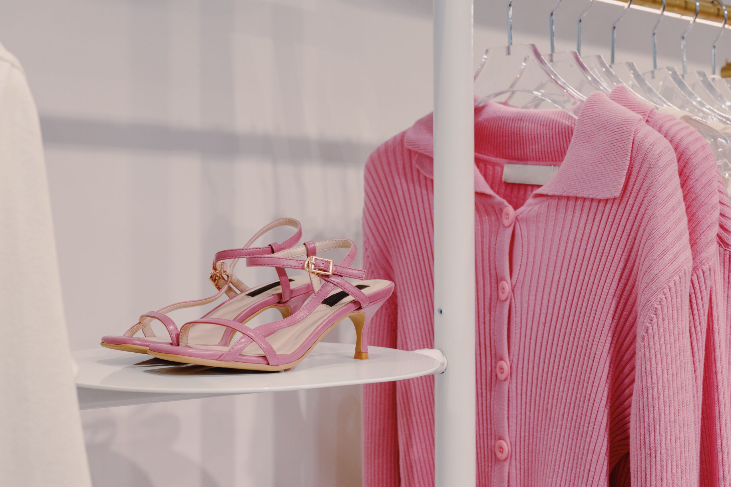 Modni izbori tima Elle tokom meseca mode inspirišu žene širom sveta – tim Elle moda