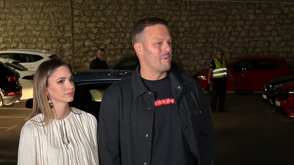 PORODIČNA RADOST U DOMU KOJIĆ: Igor Kojić i Nikolina Šaponja spremaju intimno venčanje, porodica očekuje prinovu (FOTO) – venčanje Igora Kojića i Nikoline Šaponje
