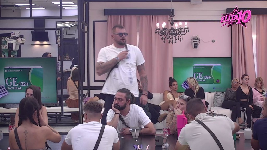 RASTE TENZIJA U BELOJ KUĆI: Janjuš i Aleksandra Jakšić u otvorenom sukobu zbog izbora najnesrećnijih (VIDEO) – napad u Beloj kući