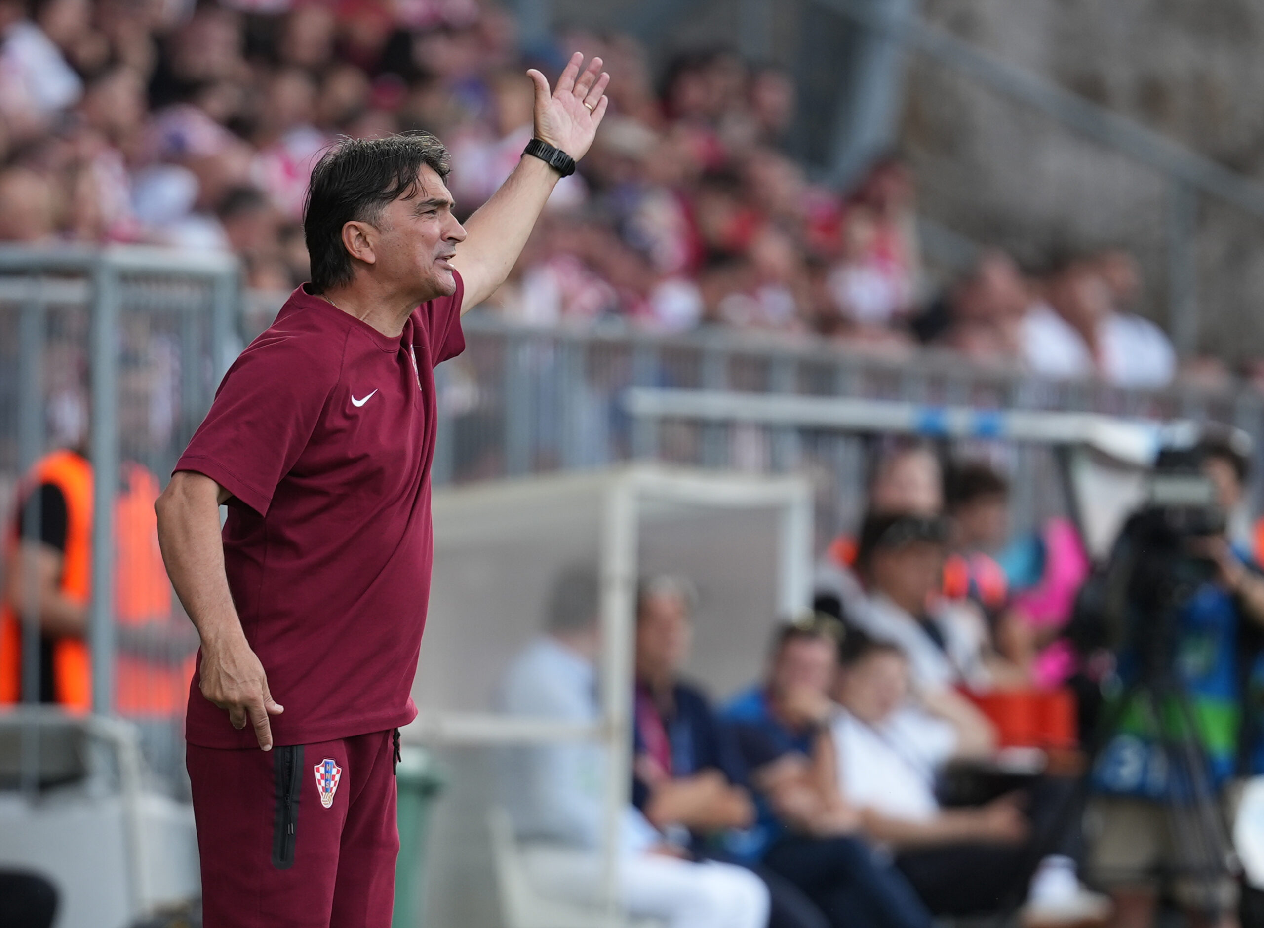 Hrvatska doživela istorijski poraz 7:0 od Engleske, dok Zlatko Dalić vodi UAE u finale