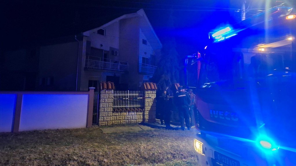 Tragedija u Surčinu: Otac i sin izgubili život u požaru u porodičnoj kući