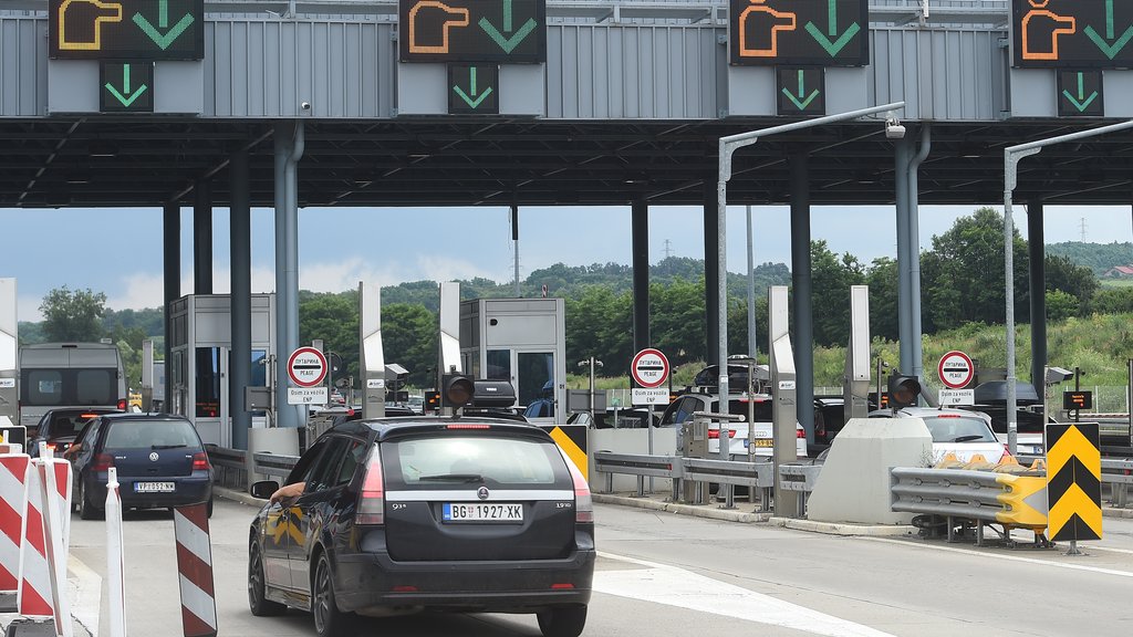 AMSS o uslovima za vožnju: Gde se danas očekuju usporenja u saobraćaju – uslovi za vožnju