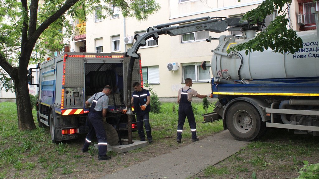Kvar na vodovodu u Zemunu: Više naselja bez vode, radovi traju do večeras