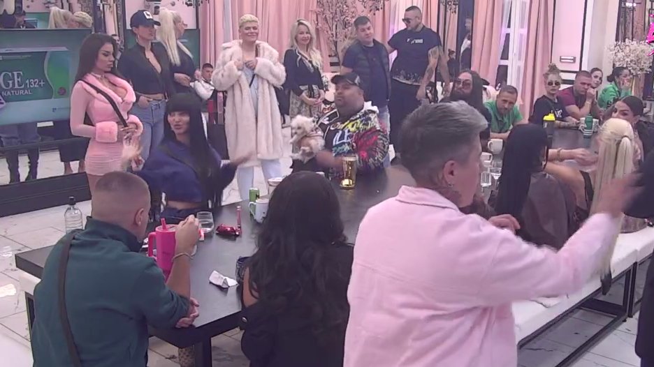 IZBOR KOJI JE IZAZVAO PAŽNJU: Jovana Tomić Matora odredila nedeljne potrčke, Marko i Sanja završili u izolaciji (VIDEO) – izbor potrčaka u Elita 10