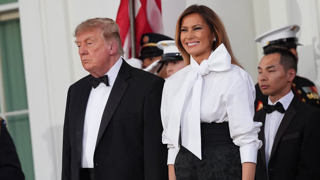 Donald Tramp promenio izbor odela: Zbog čega je etiketa Jos. A. Bank izazvala iznenađenje – Donald Tramp odelo