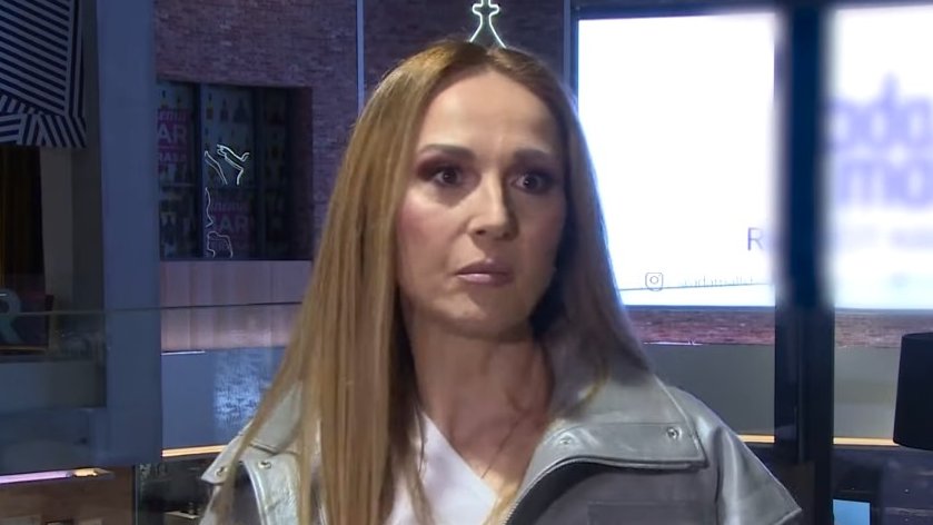PREDRASUDE PRATE SVAKI KORAK ALEKSANDRE RADOVIĆ: Pevačica iskreno o odlascima u crkvu i pogrešnim utiscima (FOTO) – odlazak u crkvu