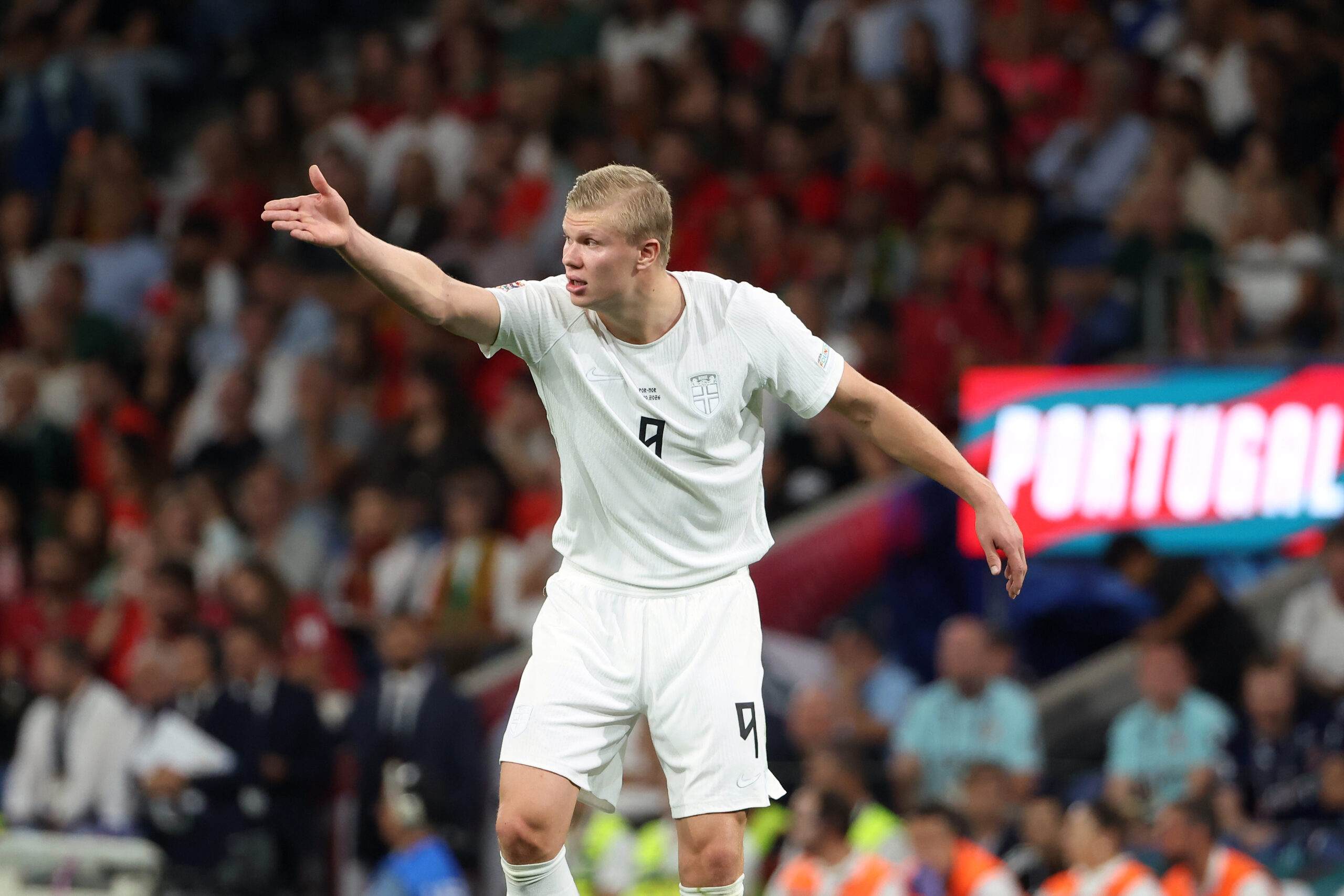 Erling Haland: Navijači Mančester sitija, ostanite pozitivni i u teškim trenucima