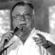 KO JE BIO HALID BEŠLIĆ PRE SLAVE: Nekada radio kao stolar pre nego što je postao muzička legenda (FOTO) – Halid Bešlić pre muzičke karijere