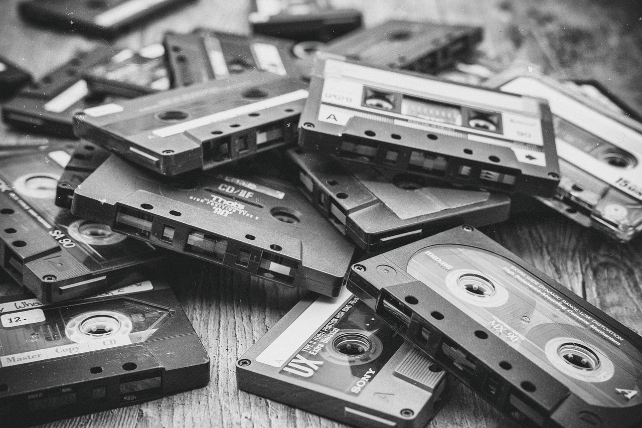 Novi Stylophone Mini donosi prepoznatljive zvuke i stiže u tri boje (VIDEO)