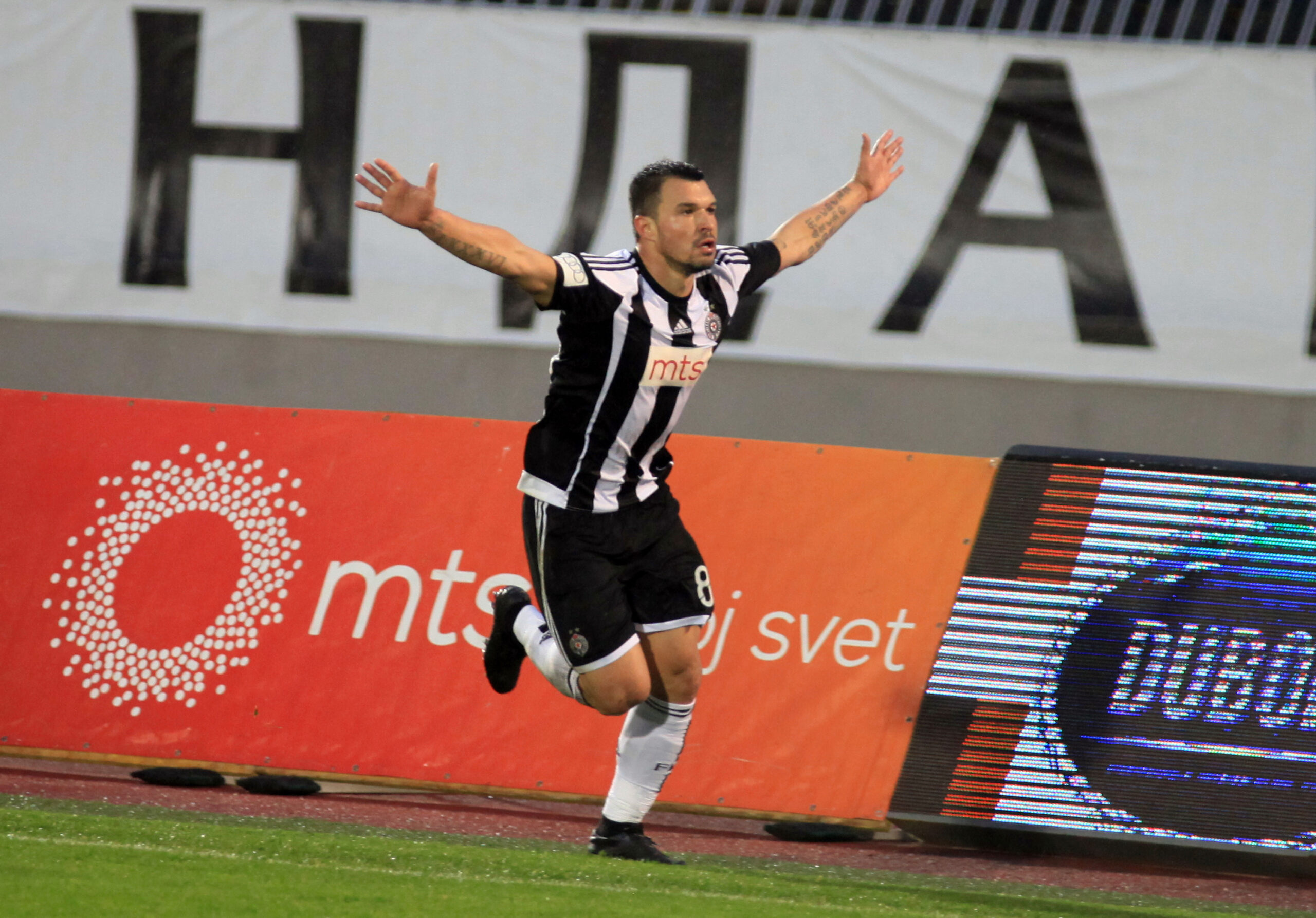 Partizan ponovo pred navijačima: Ulaznice za duel sa Novim Pazarom već u prodaji