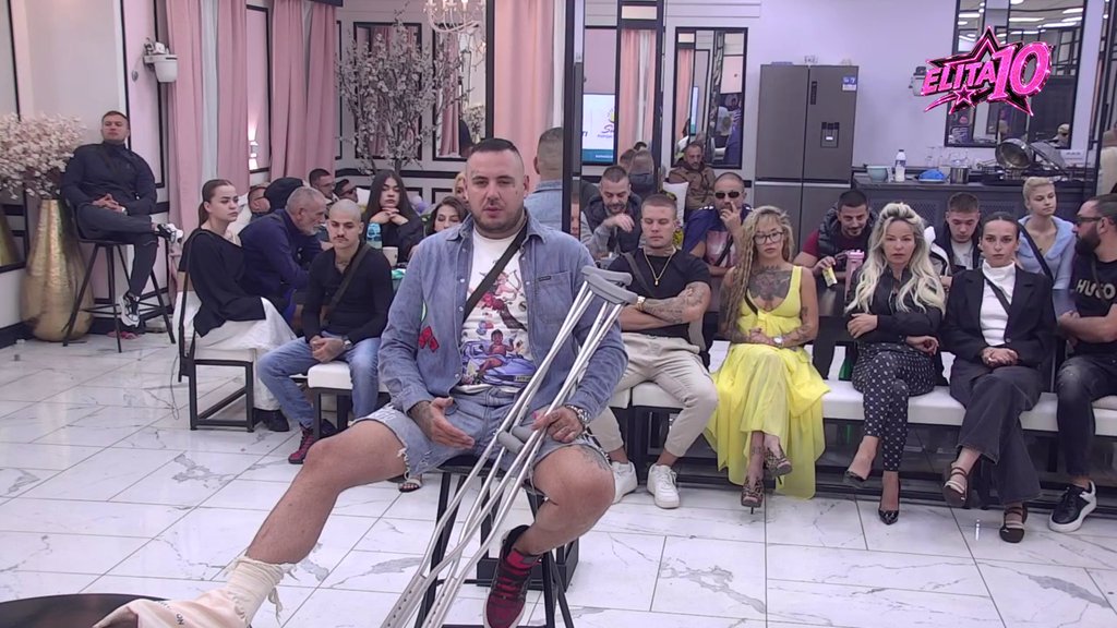 CAR ODLUČAN DA PROMENI SVE ZBOG LJUBAVI: Filip Car otvoreno o izazovima sa Aneli u emisiji Pitanja novinara (VIDEO) – Filip Car i Aneli Ahmić
