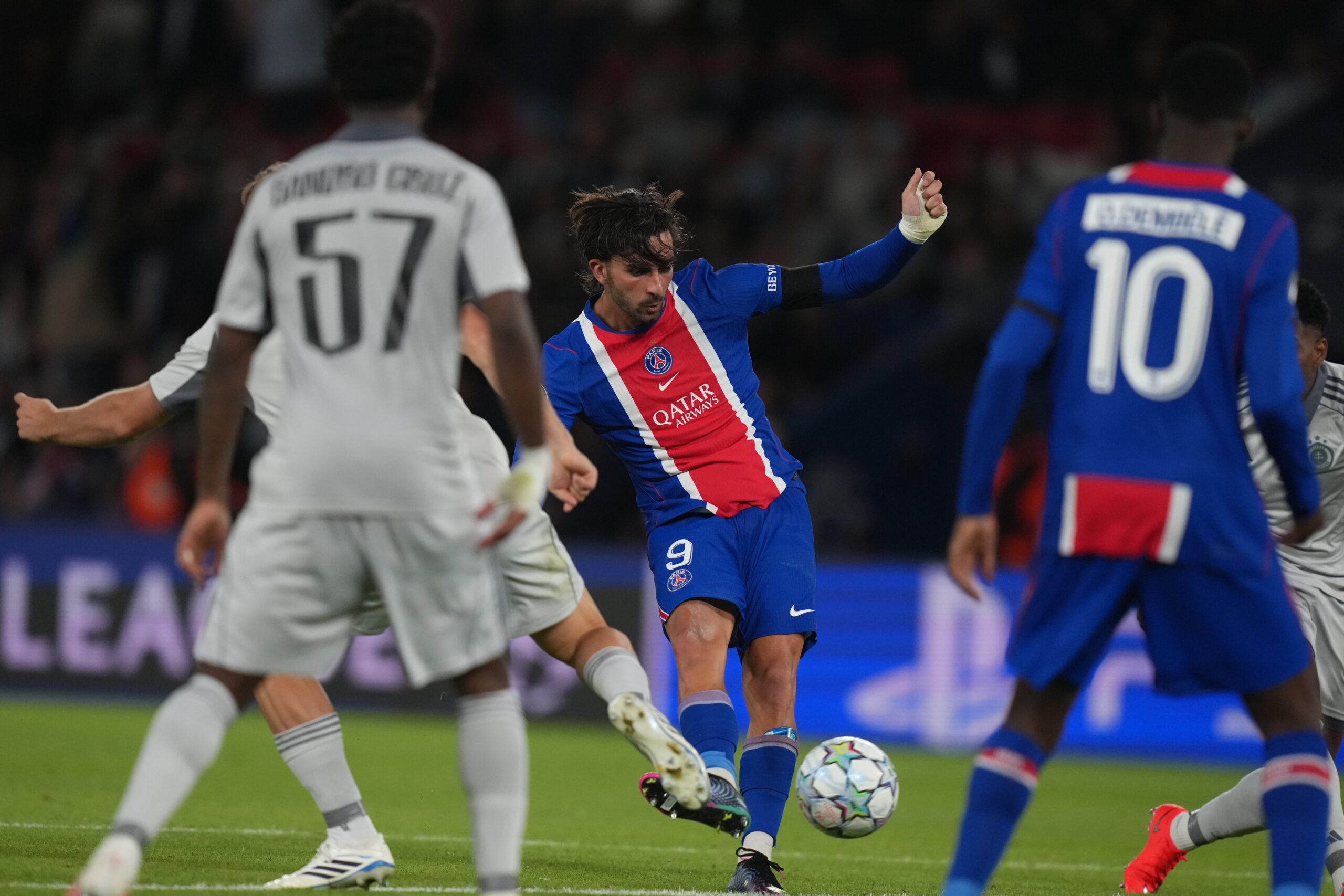 Ferran Tores igrač meseca u Francuskoj: Golovi i hat-trik za sjajan start u PSG – Ferran Tores PSG Liga 1
