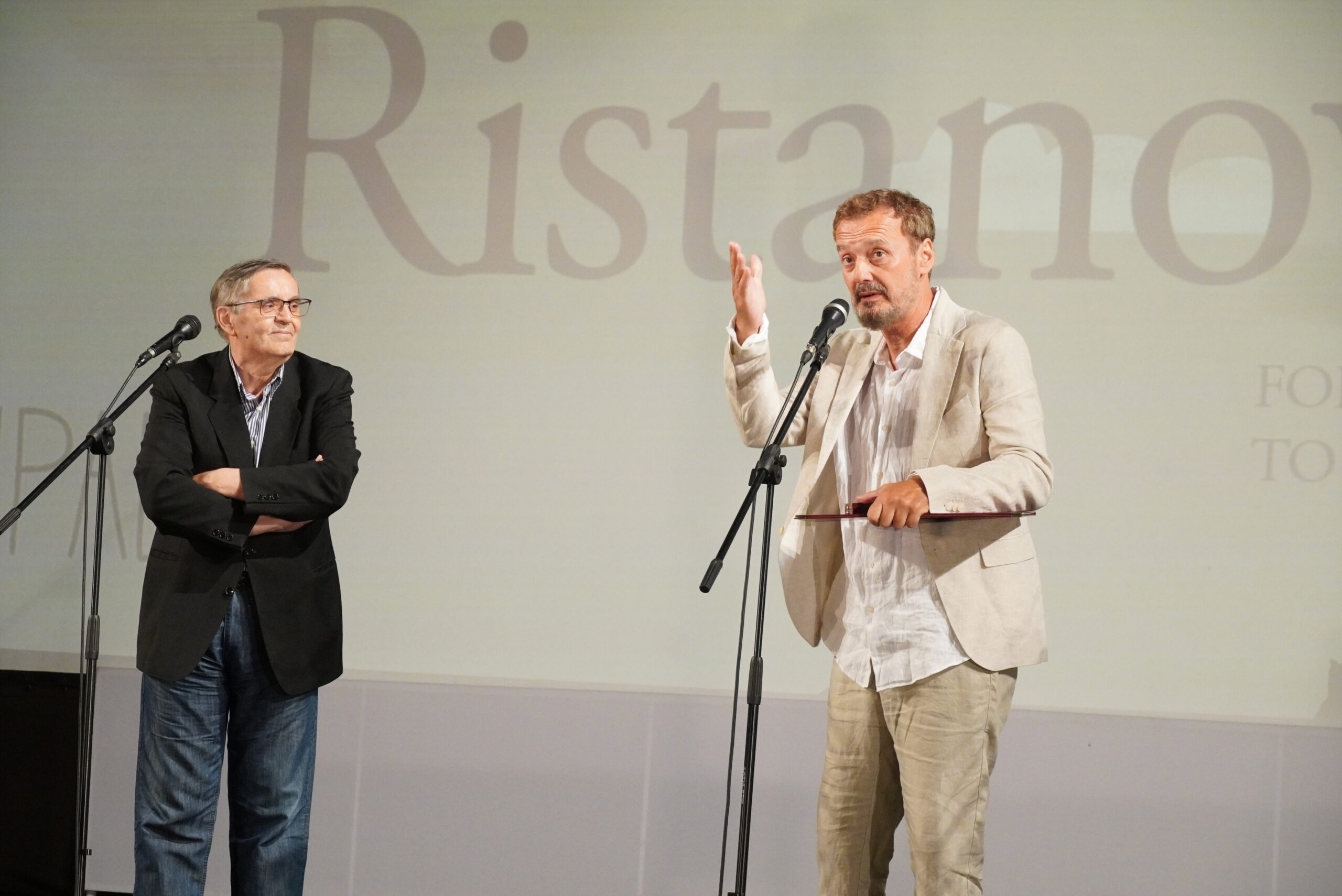 Istina u predstavi "Una" privlači publiku, smatra Ristanovski – Nikola Ristanovski predstava Una