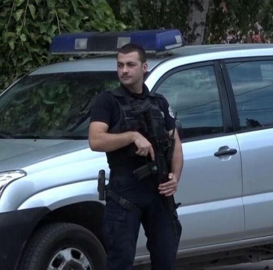 Tragedija kod Gnjilana: Muškarac usmrtio dvoje, troje ranjenih u selu Livoč – napad u selu Livoč