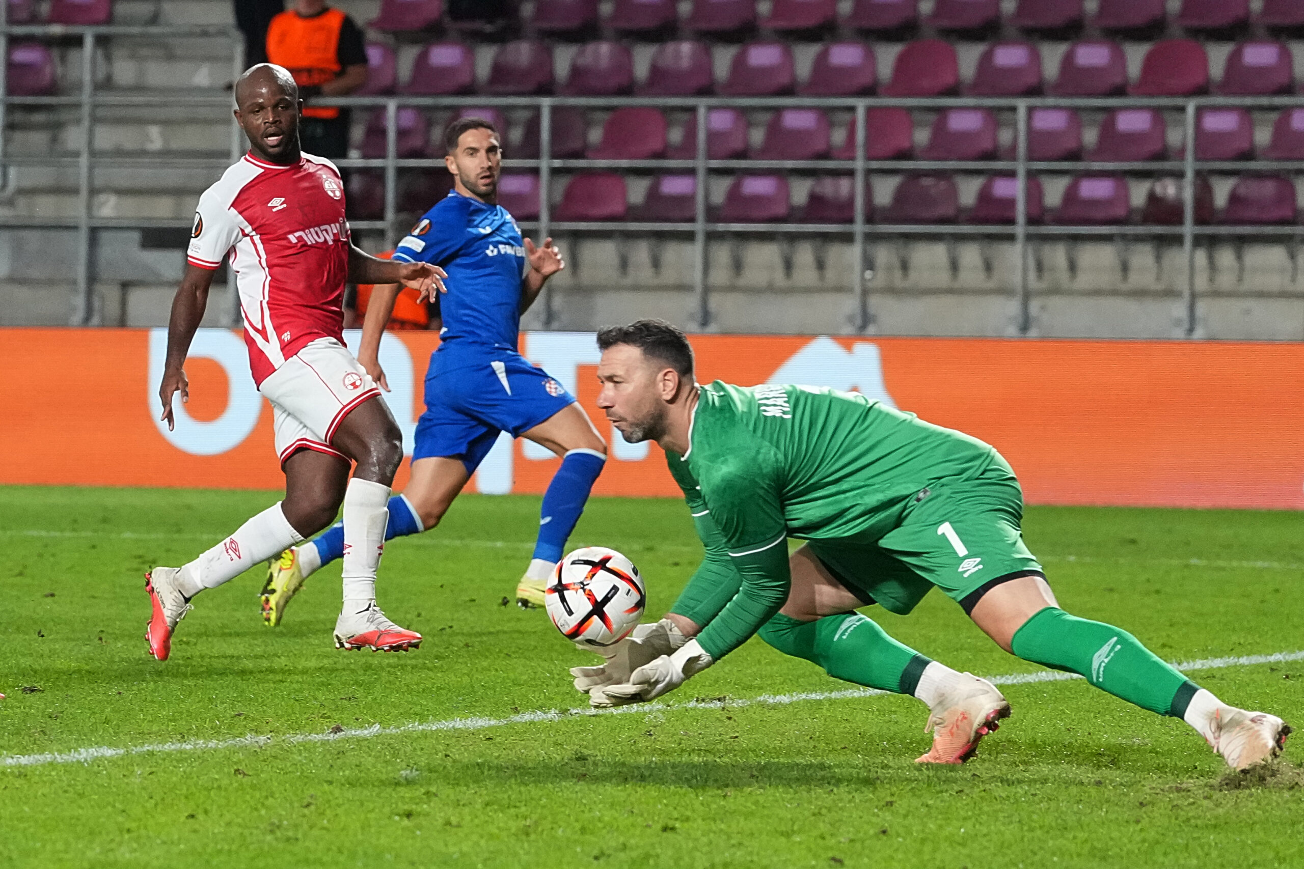 Hajduk pobedio Dinamo 2:1 na Poljudu: Derbi u znaku teških uslova i produžene drame – Hajduk Split Dinamo Zagreb derbi