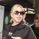 KAKO IZGLEDA VAN SCENE: Milica Todorović izabrala sportski stil po sletanju u Beograd (FOTO) – sportski izgled Milice Todorović u Beogradu