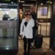 STAJLINZI KOJI SU PRIVUKLI PAŽNJU NA AERODROMU: Aleksandra Mladenović i Tamara Milutinović sletele u Beograd u potpuno različitim izdanjima (FOTO) – aerodrom u Beogradu