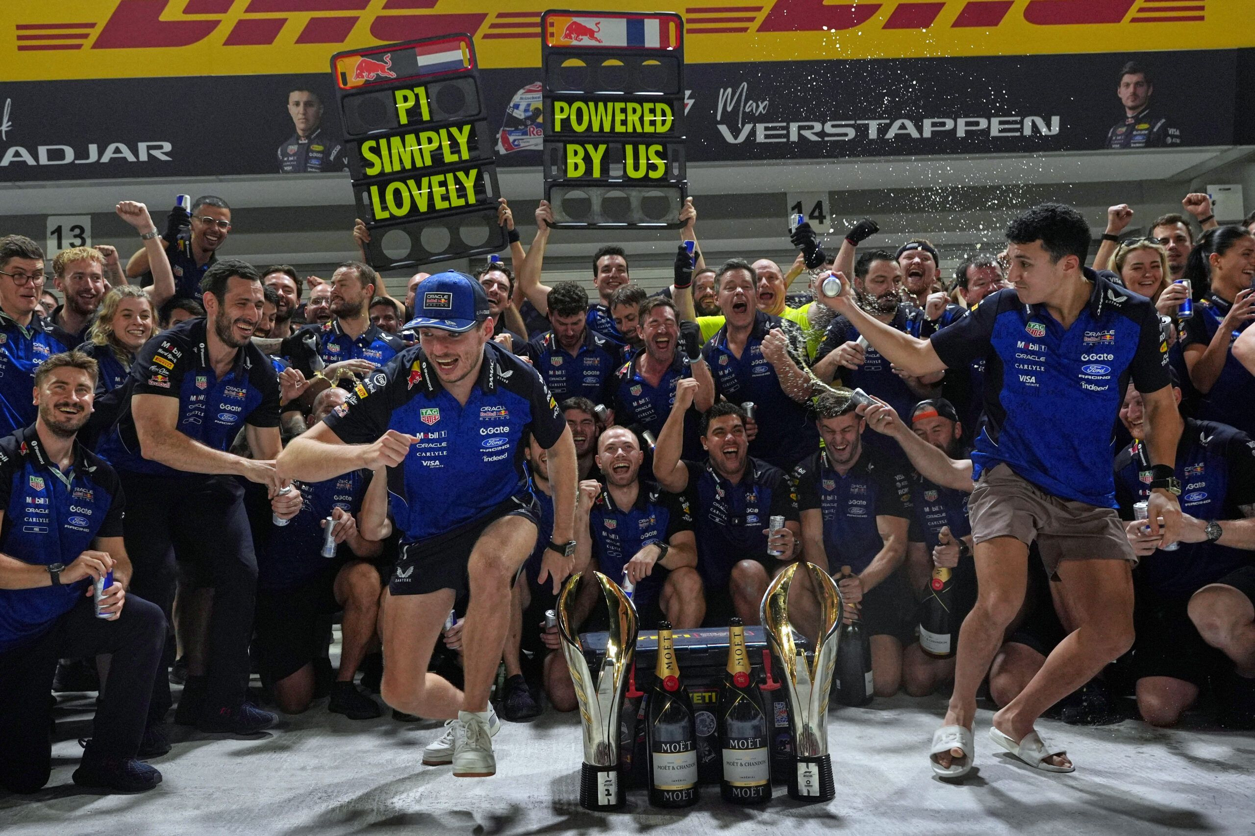 Maks Ferstapen ponovo dominira Formulom 1 posle trijumfa u Singapuru