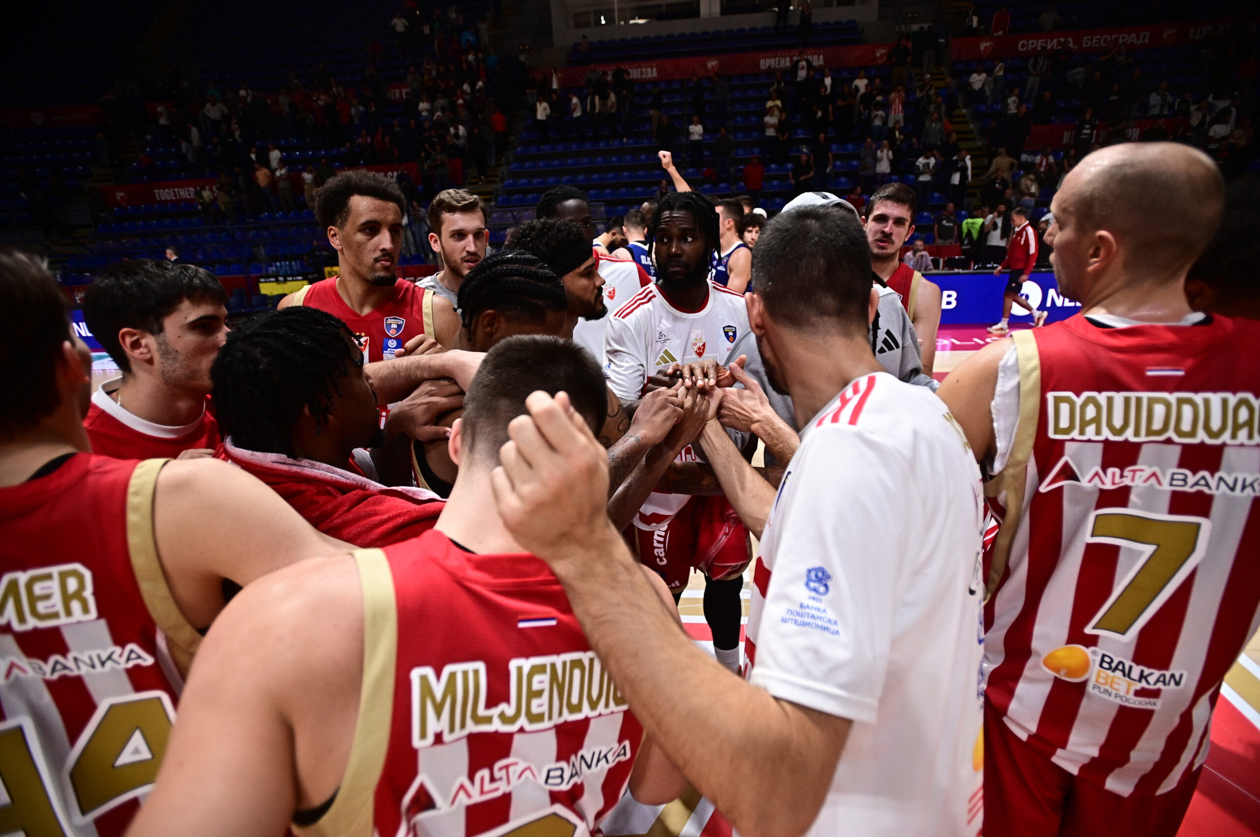 Crvena zvezda pred start u Evropi bez Ivanića: Lukasen ipak putuje za Lugano